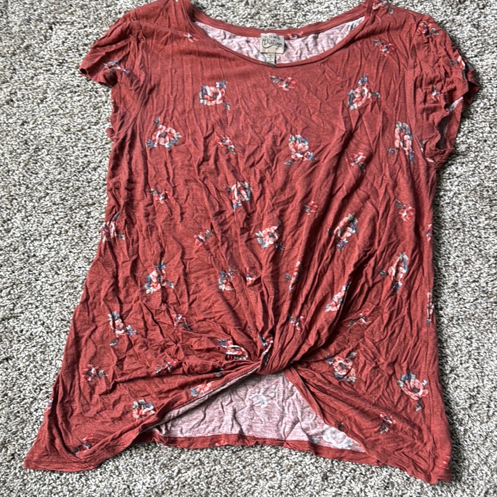 Como Vintage Red Ribbed Tie Front T-Shirt